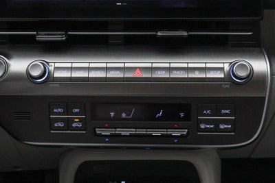 2025 Hyundai Kona SEL FWD