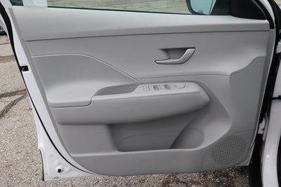 2025 Hyundai Kona SEL FWD