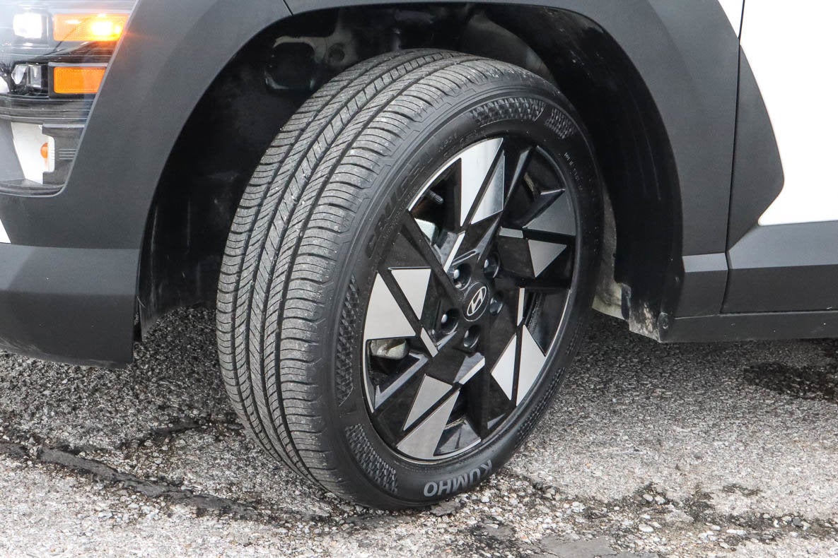 2025 Hyundai Kona SEL FWD