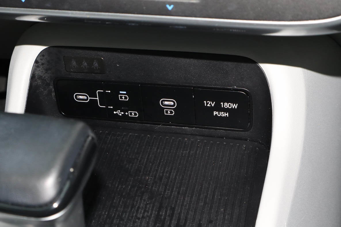 2025 Hyundai Kona SEL FWD