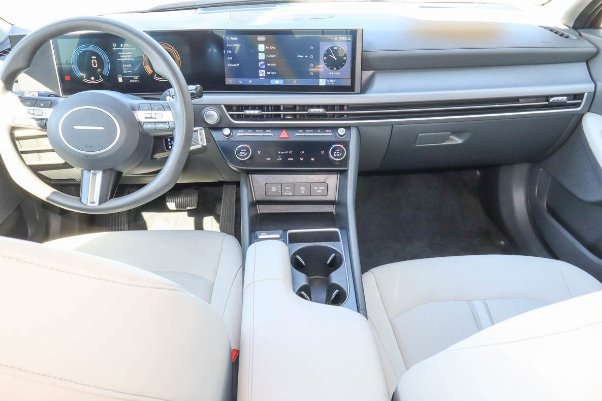 2025 Hyundai Sonata SEL FWD