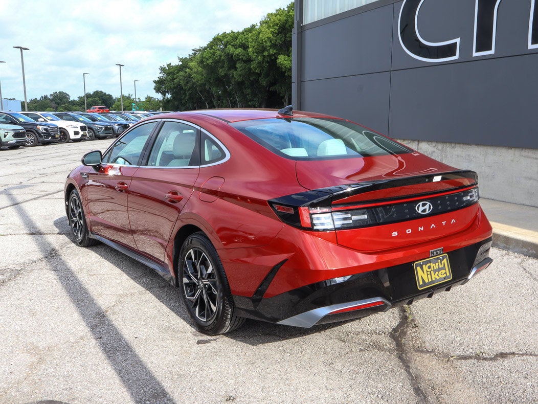 2025 Hyundai Sonata SEL FWD
