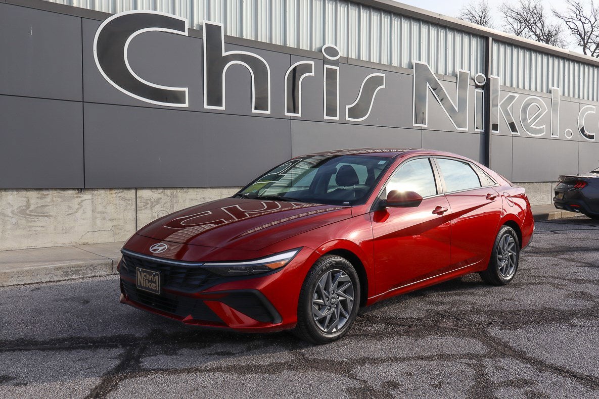 2024 Hyundai Elantra SEL IVT