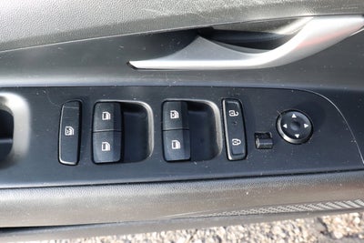 2024 Hyundai Elantra SEL IVT