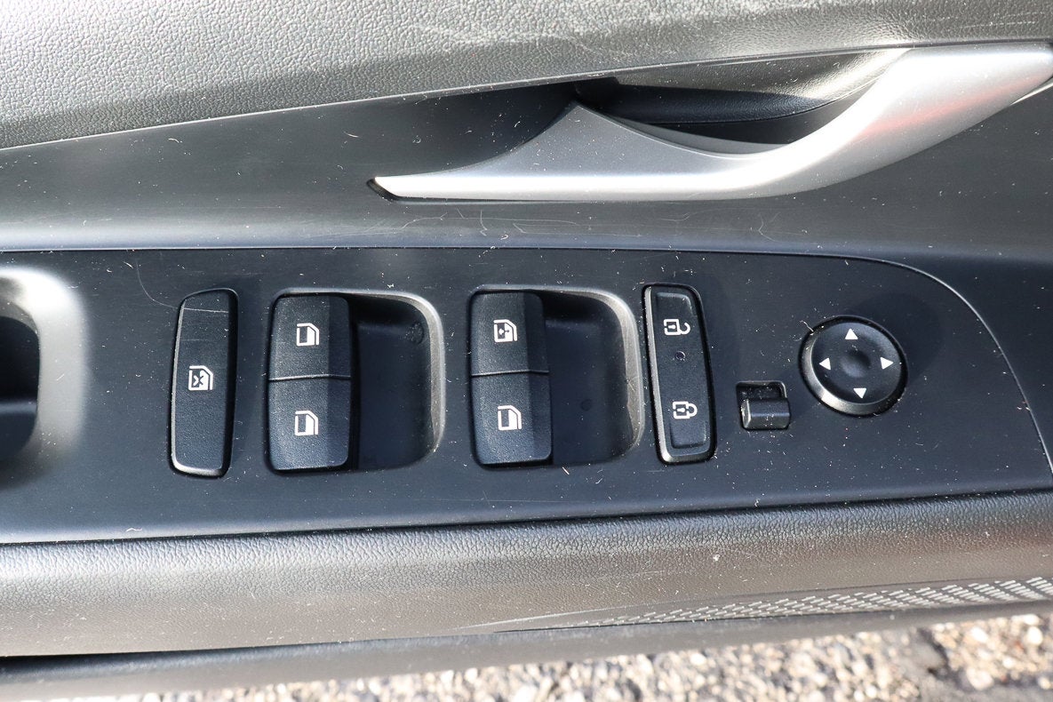 2024 Hyundai Elantra SEL IVT