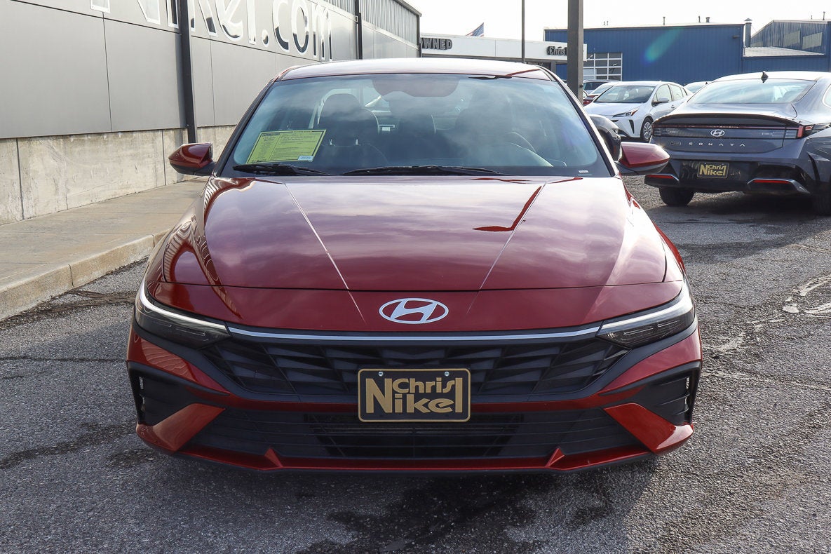 2024 Hyundai Elantra SEL IVT