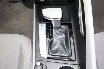 2024 Hyundai Elantra SEL IVT