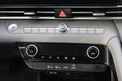 2024 Hyundai Elantra SEL IVT