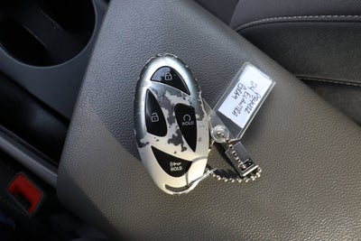 2024 Hyundai Elantra SEL IVT