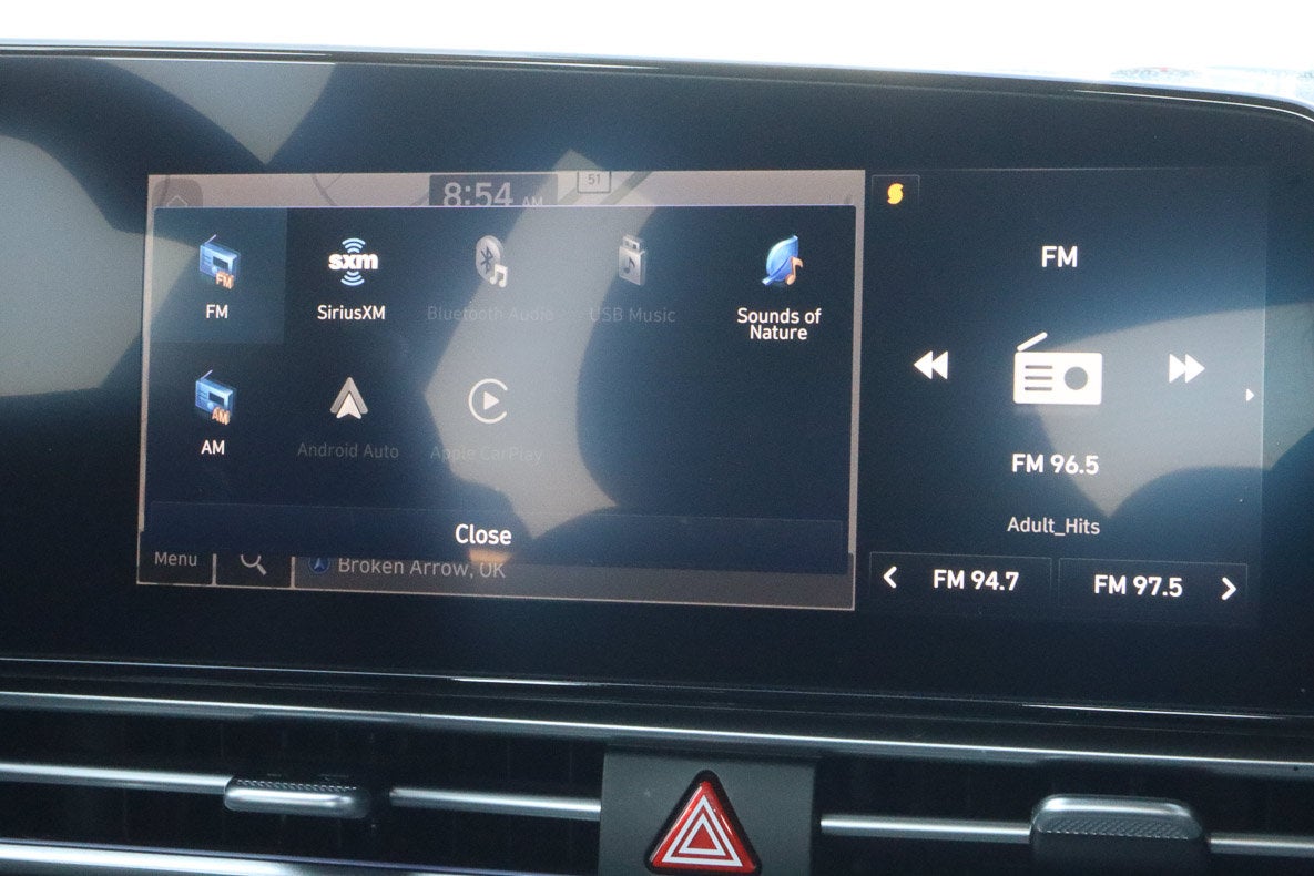 2024 Hyundai Elantra SEL IVT