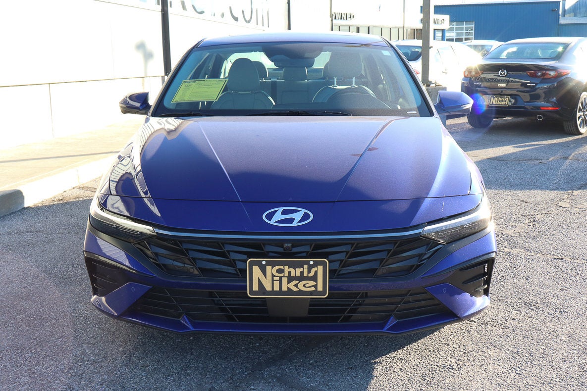 2024 Hyundai Elantra Limited