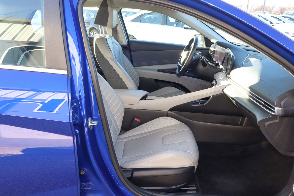 2024 Hyundai Elantra Limited