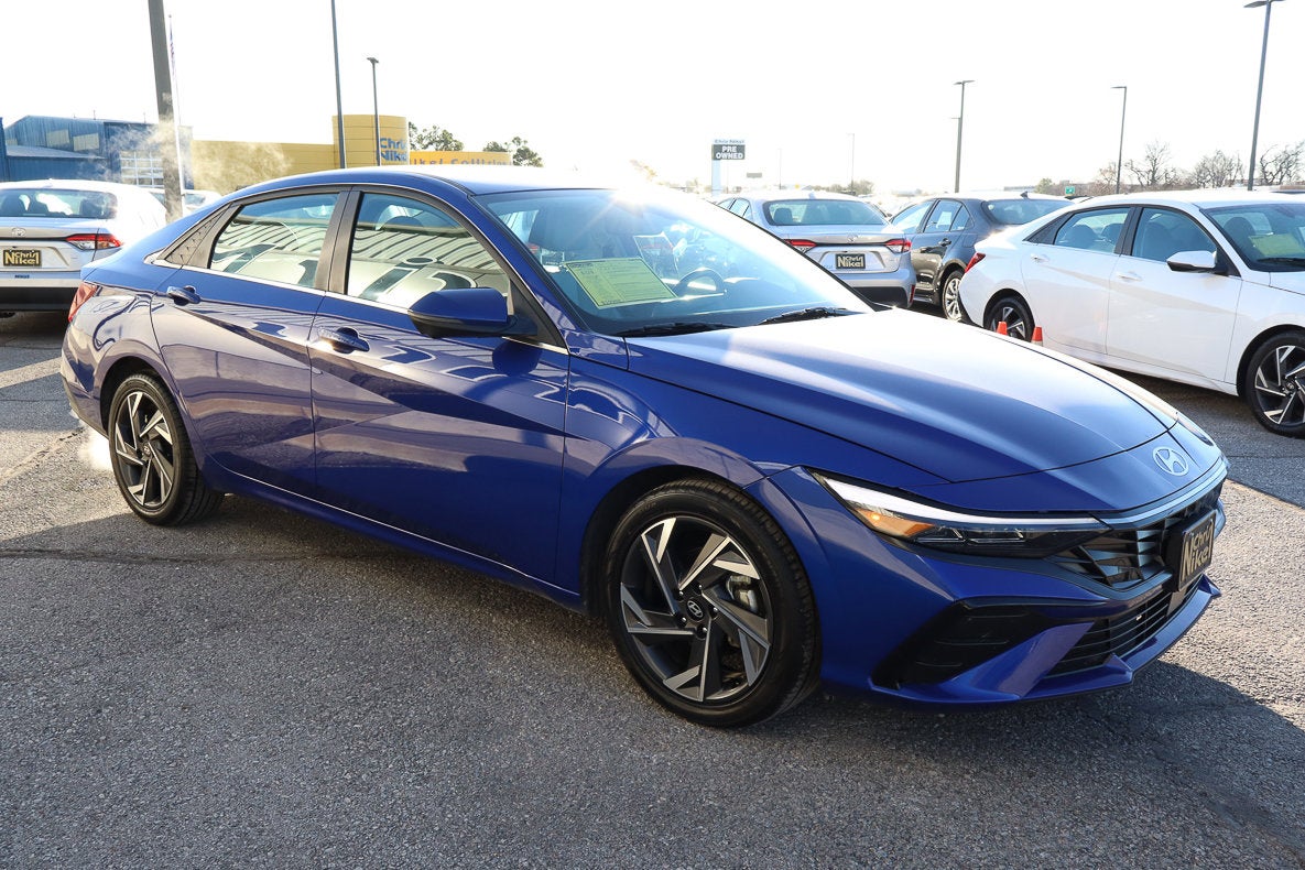2024 Hyundai Elantra Limited