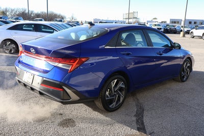 2024 Hyundai Elantra Limited