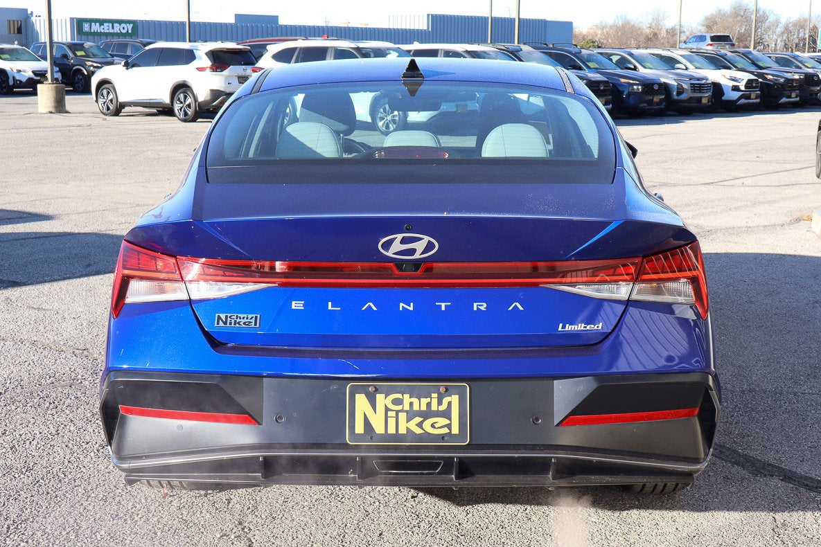 2024 Hyundai Elantra Limited