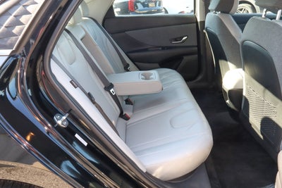 2024 Hyundai Elantra Limited IVT