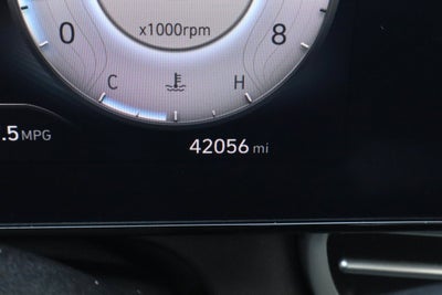 2024 Hyundai Elantra Limited IVT