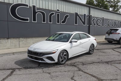 2024 Hyundai Elantra Limited IVT
