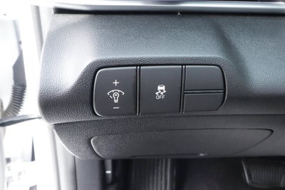 2024 Hyundai Elantra Limited IVT