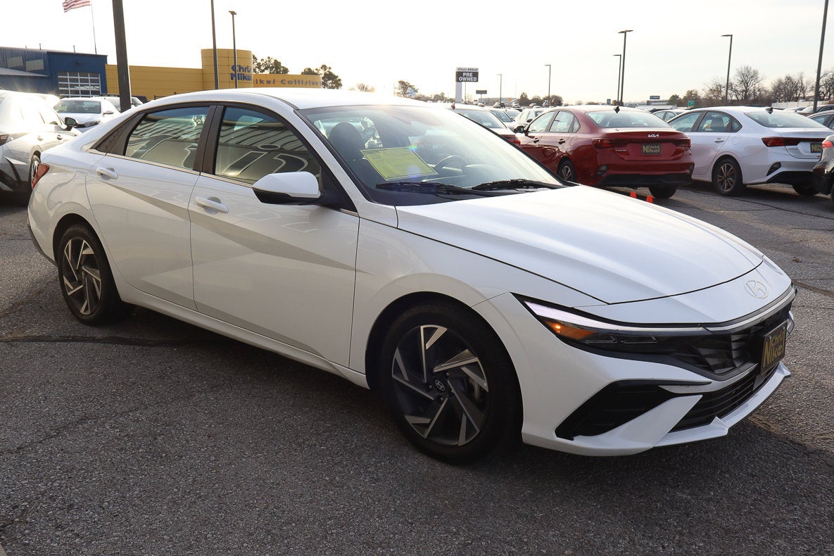 2025 Hyundai Elantra Limited