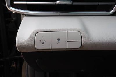 2024 Hyundai Elantra Limited IVT