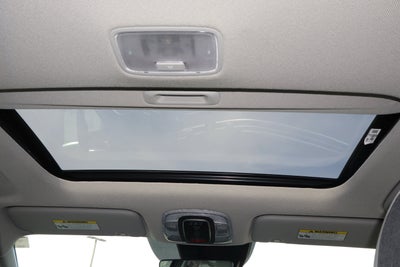 2024 Hyundai Elantra Limited IVT