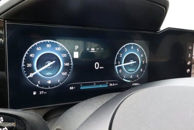 2024 Hyundai Elantra Limited IVT