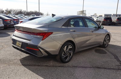 2025 Hyundai Elantra SEL Convenience