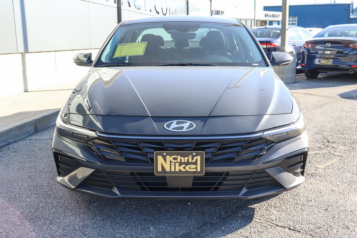 2025 Hyundai Elantra SEL Convenience