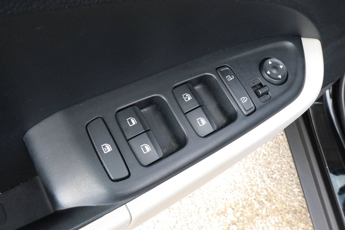 2025 Hyundai Venue SEL IVT