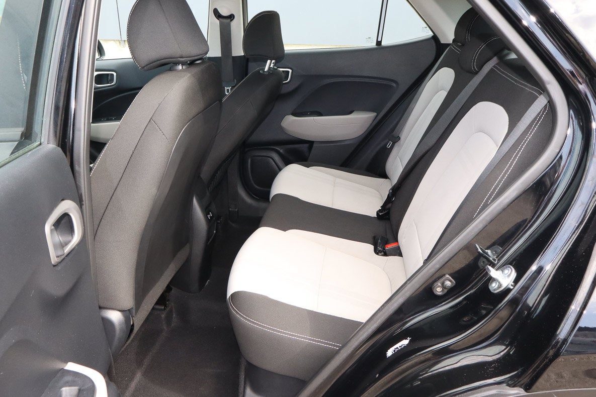 2025 Hyundai Venue SEL IVT