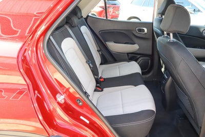 2025 Hyundai Venue SEL IVT