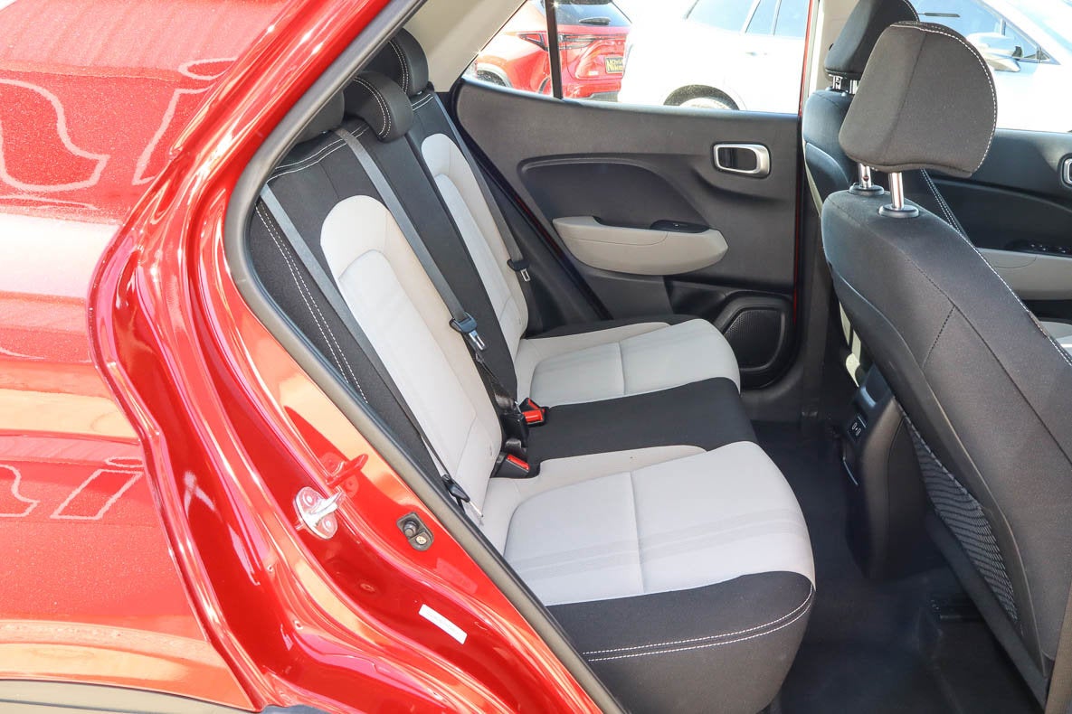 2025 Hyundai Venue SEL IVT