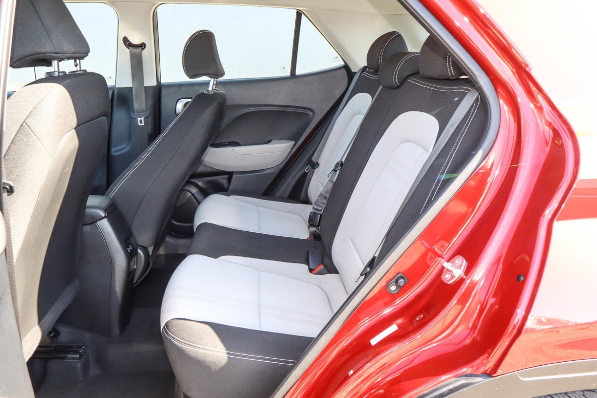 2025 Hyundai Venue SEL IVT