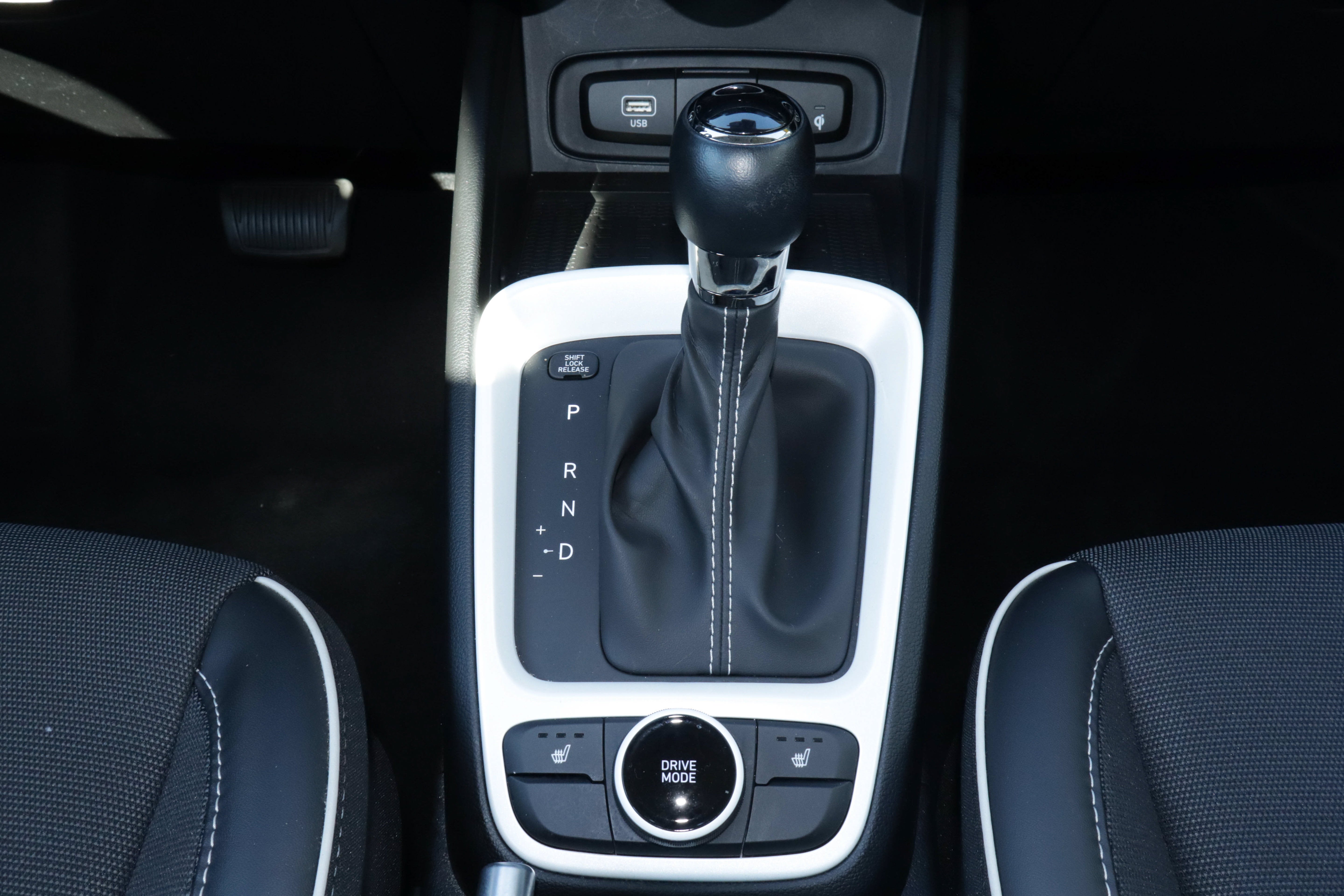 2025 Hyundai Venue Limited IVT