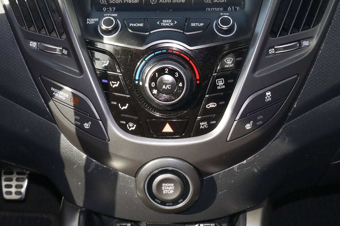 2013 Hyundai Veloster Turbo w/Black Int