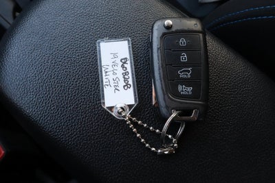 2019 Hyundai Veloster 2.0 Auto