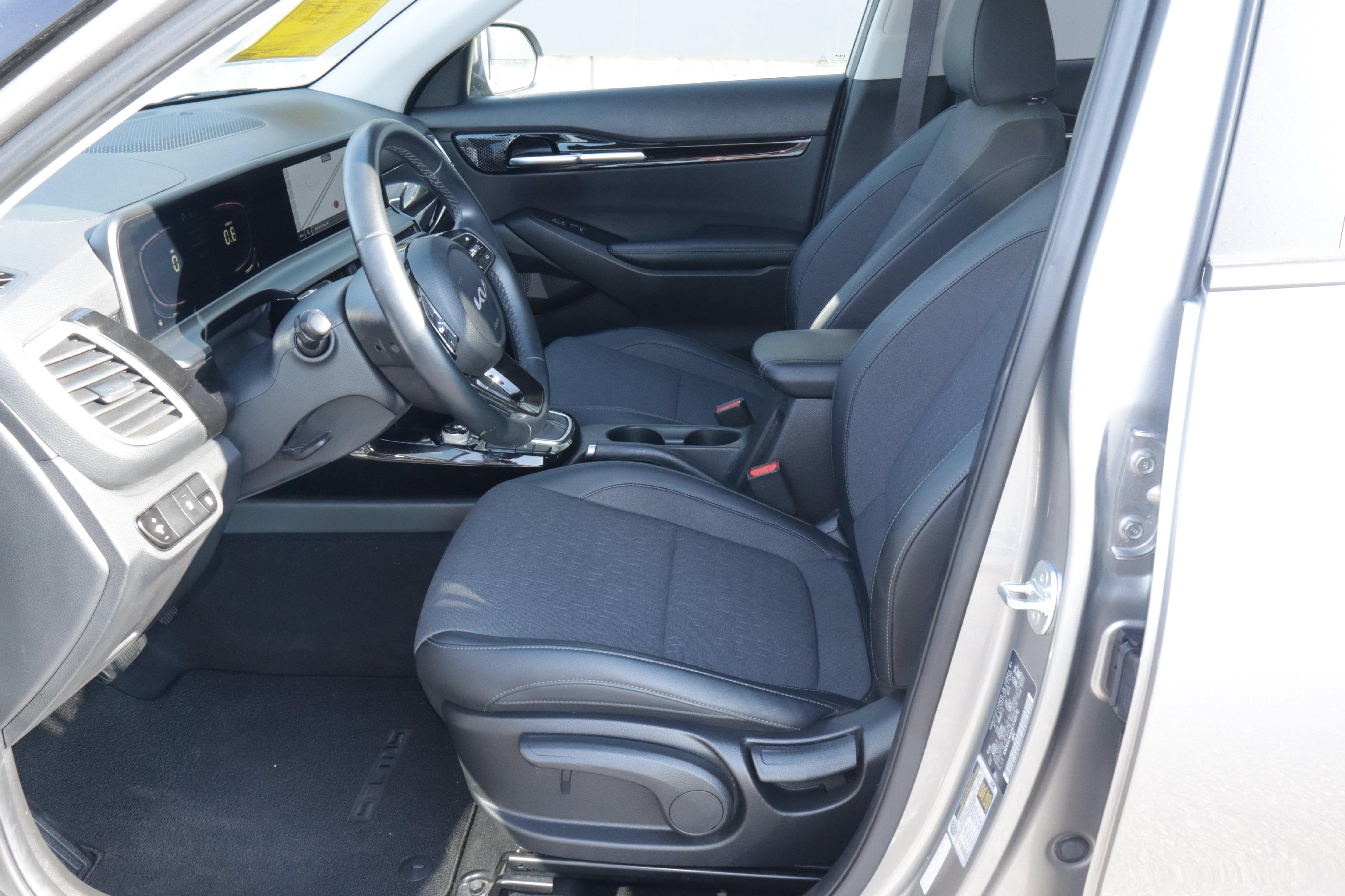 2025 Kia Seltos S IVT FWD