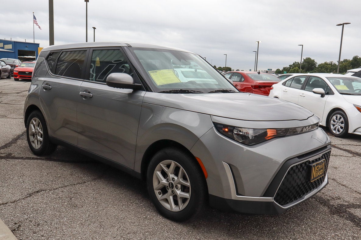 2023 Kia Soul LX