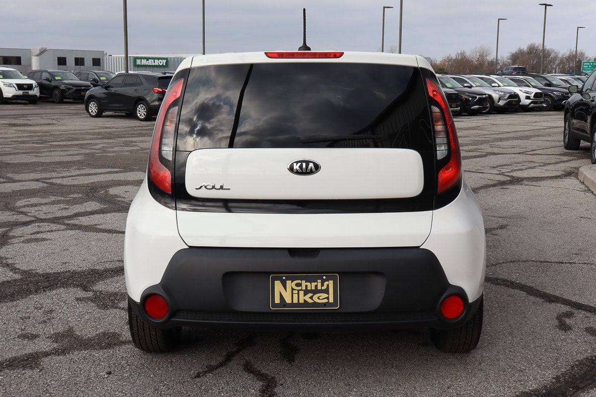 2016 Kia Soul Base