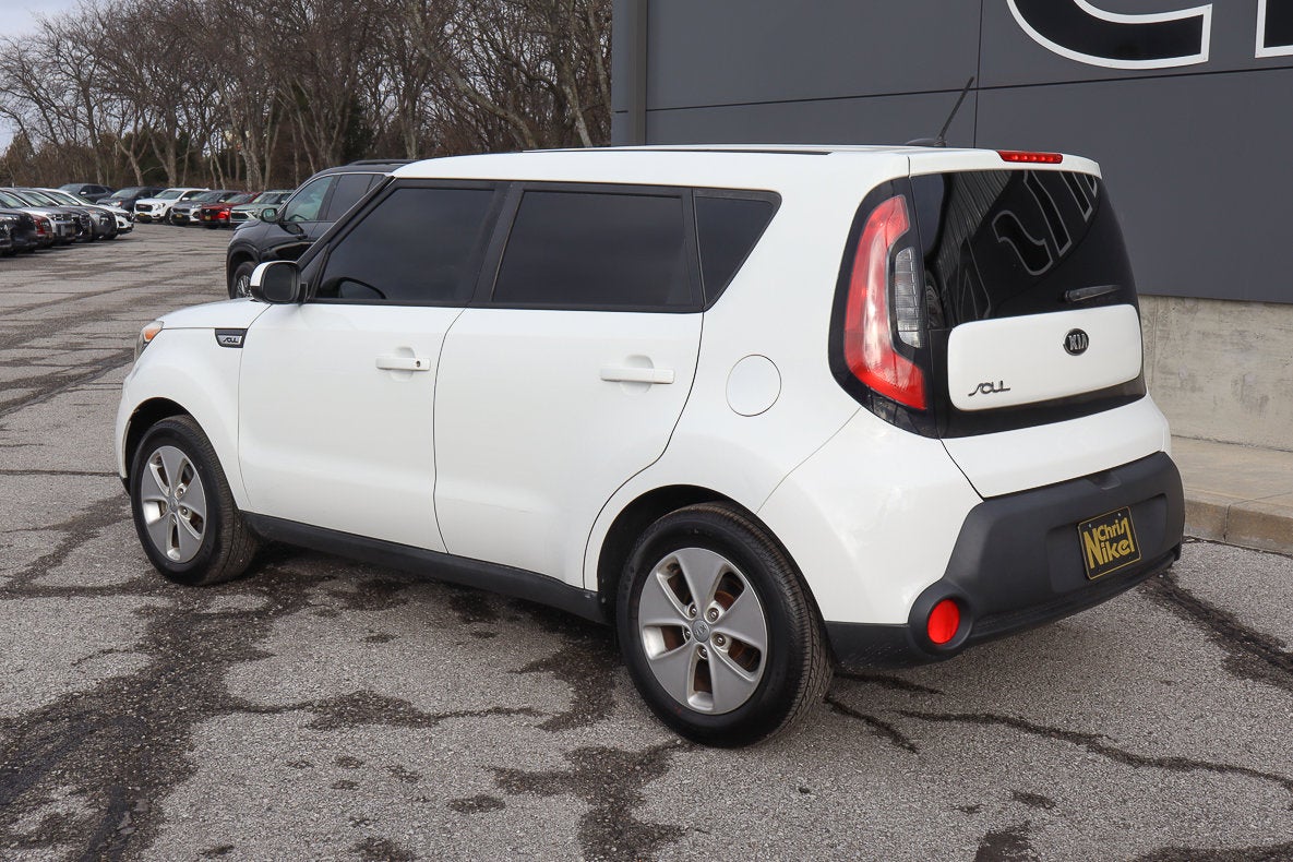 2016 Kia Soul Base