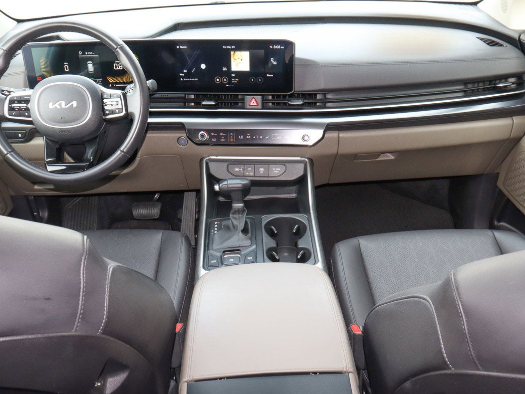 2025 Kia Carnival LXS FWD