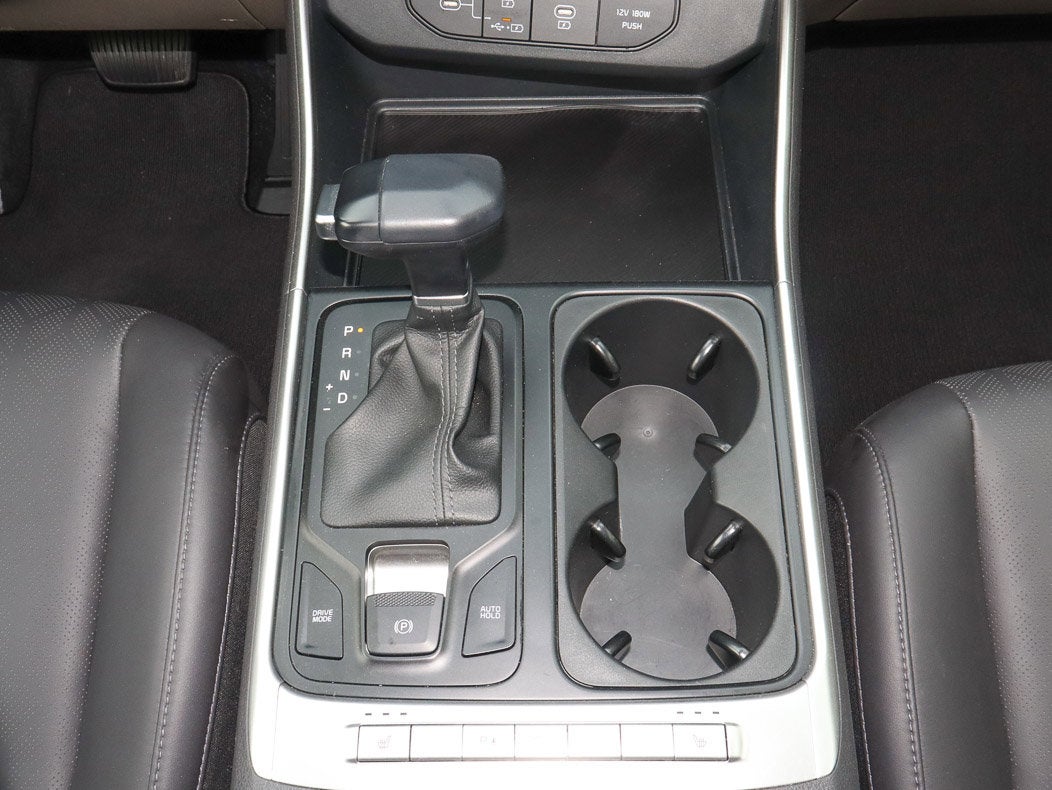 2025 Kia Carnival LXS FWD