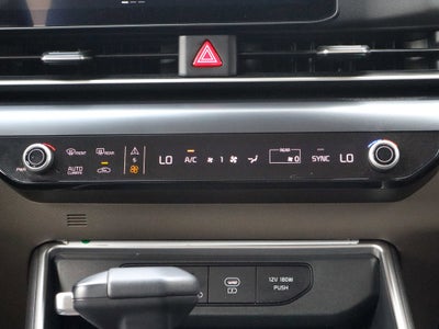 2025 Kia Carnival LXS FWD