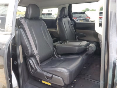 2025 Kia Carnival LXS FWD