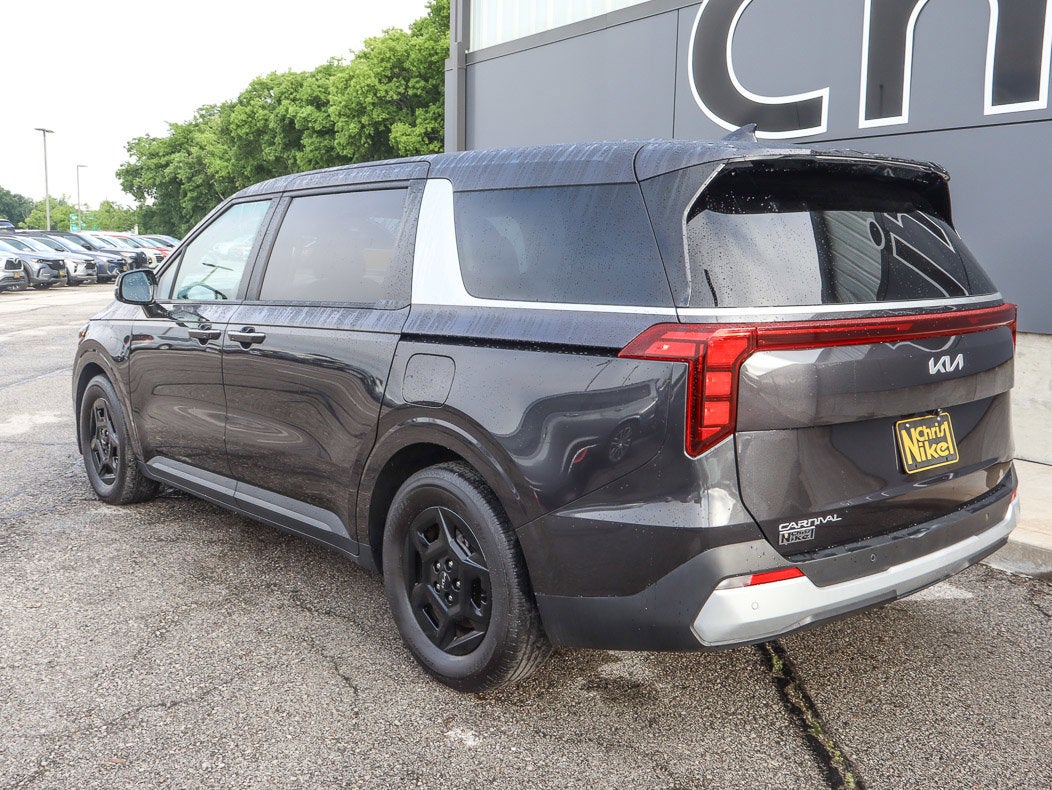 2025 Kia Carnival LXS FWD