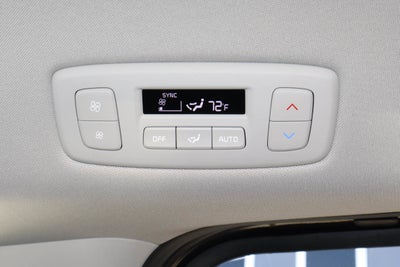 2025 Kia Carnival LXS FWD