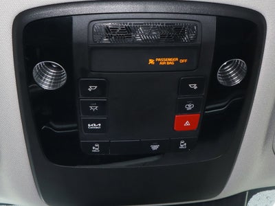 2025 Kia Carnival LXS FWD