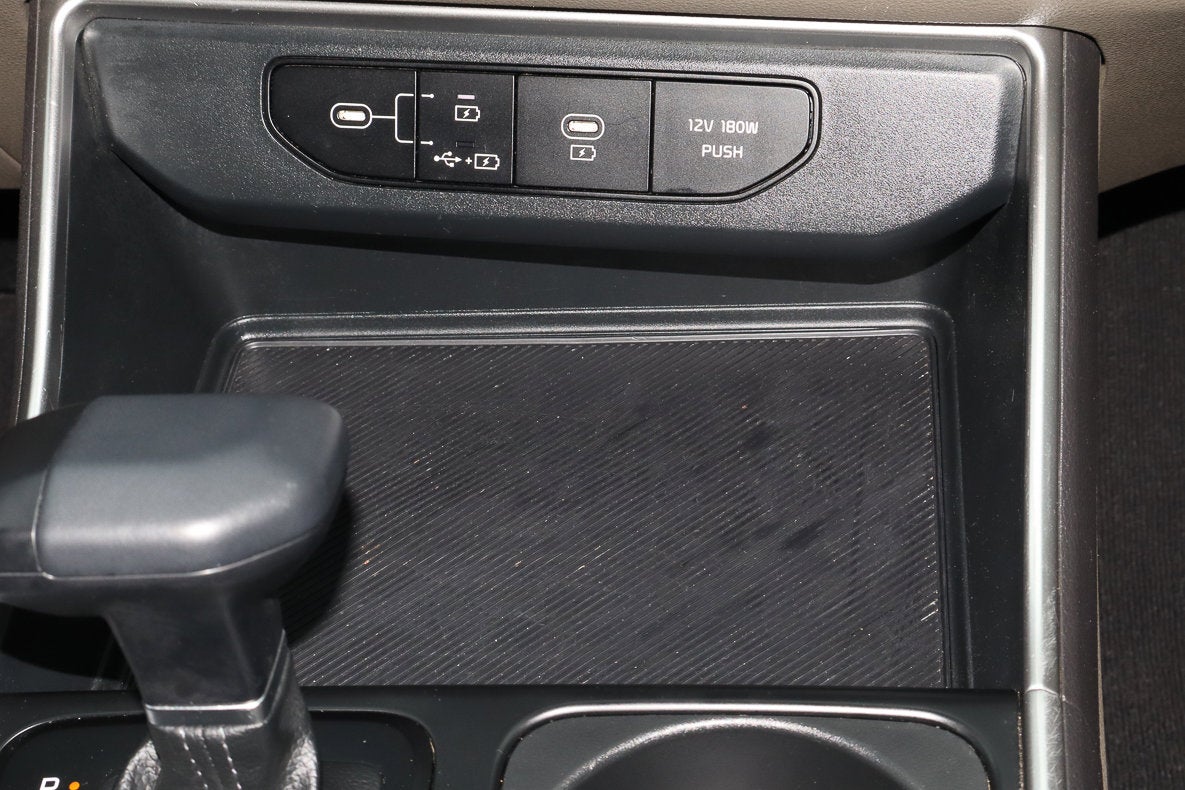 2025 Kia Carnival LXS FWD