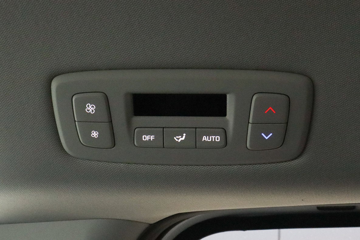 2025 Kia Carnival LXS FWD